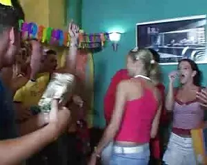 ქერა, დიდი სიურპრიზი დაბადების დღე qartuli porno kino