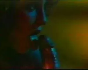 Annie sprinkle (ან ცოტა ორალური ენი -?) ღრმად erotikuli videoebi