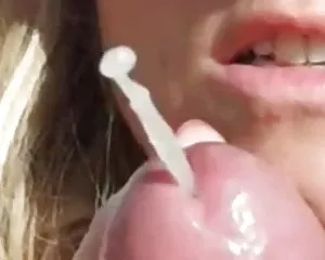 არ ხარბ ლედი naomi. oraluri seksi