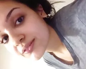 ინდური ხელით შეხება და წოვა sexs kinoebi