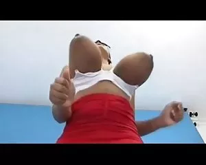 Sexy უზარმაზარი ძუძუები bounce dribble რძე prno videoebi