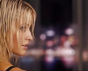 Holly valence-d o seqsebi