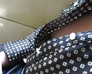 ეხება ძუძუები მატარებელი axali porno filmebi