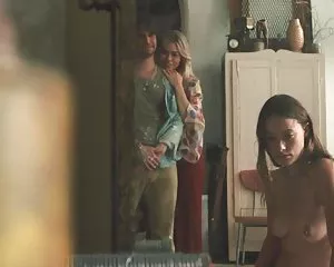 ოლივია უაილდი, full frontal ვინილის სექსი პორნო
