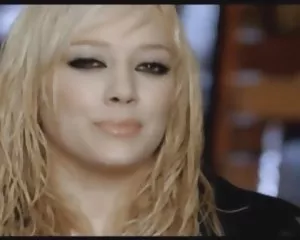 , hilary duff hilary duff მღერის ის არის, rogor gadmovwero video youtubedan
